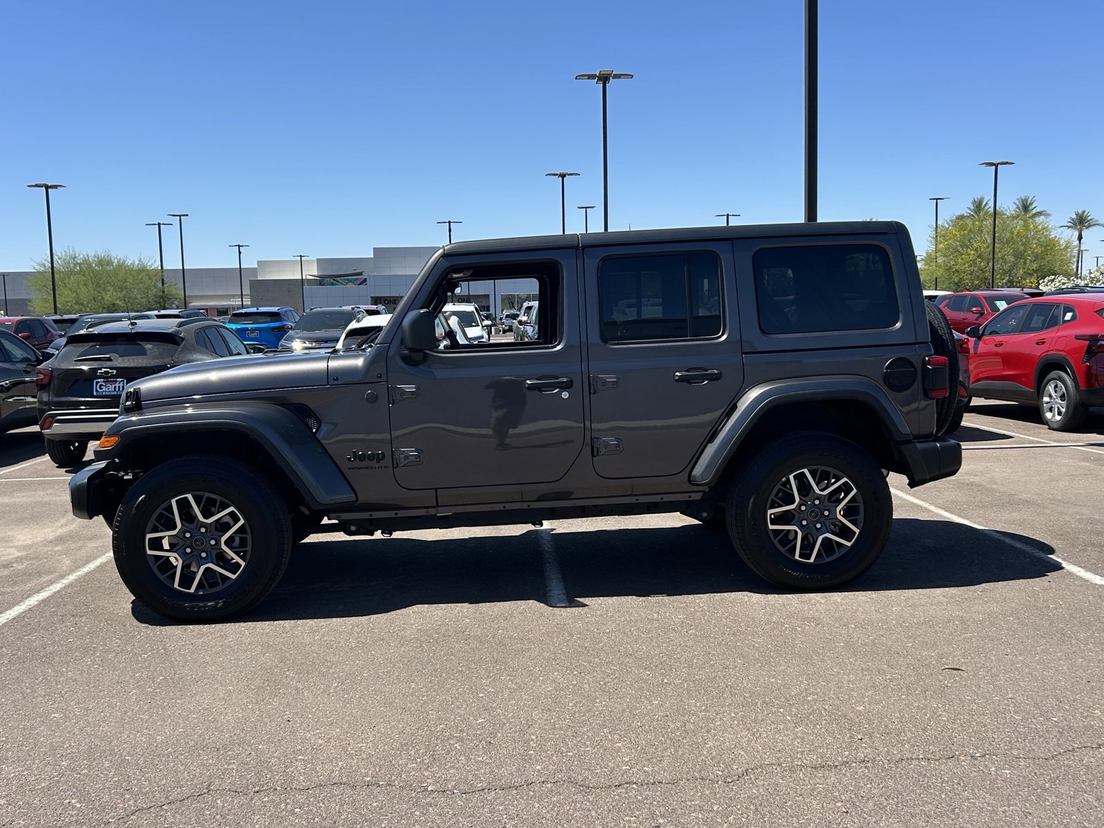 2025 Jeep Wrangler Sahara