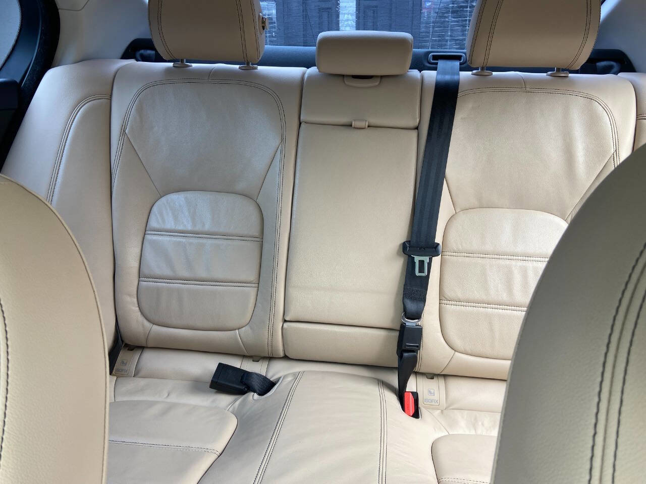 2017 Jaguar XE Prestige