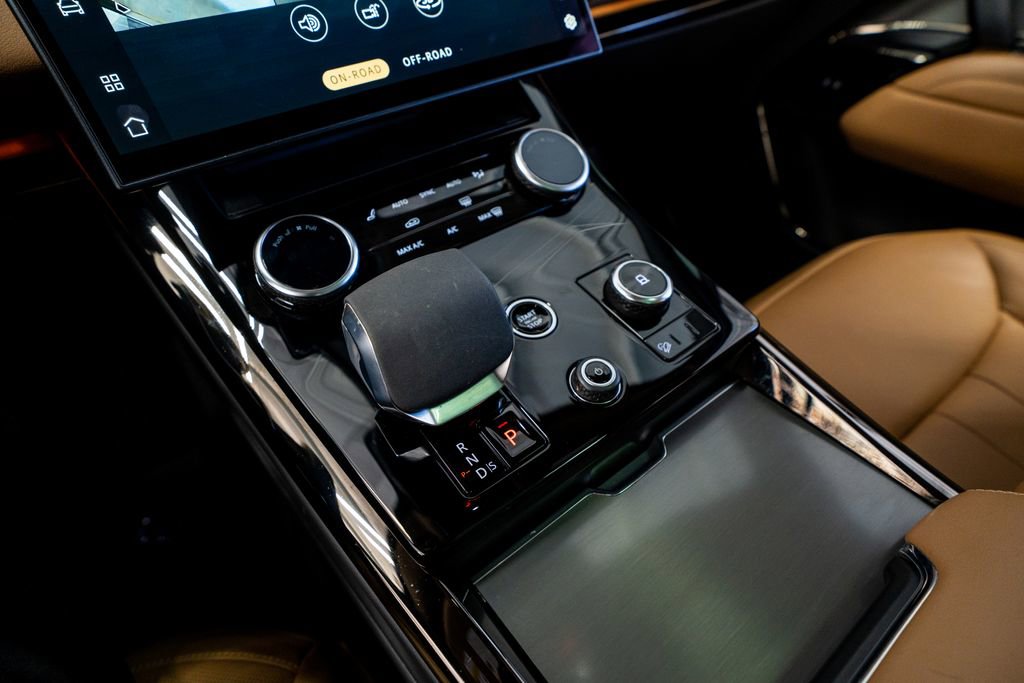 2023 Land Rover Range Rover Sport SE