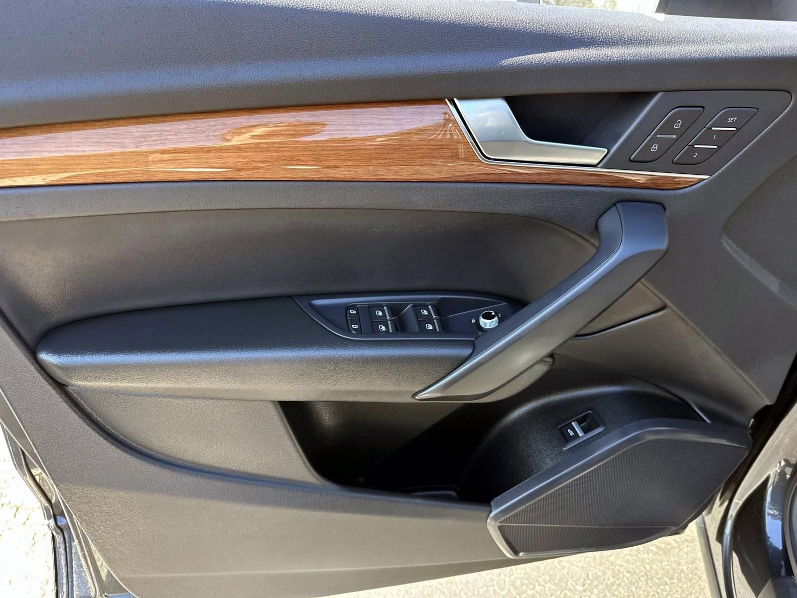 2023 Audi Q5 2.0T Premium