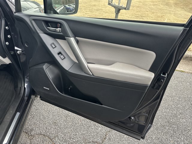 2015 Subaru Forester 2.5i Touring