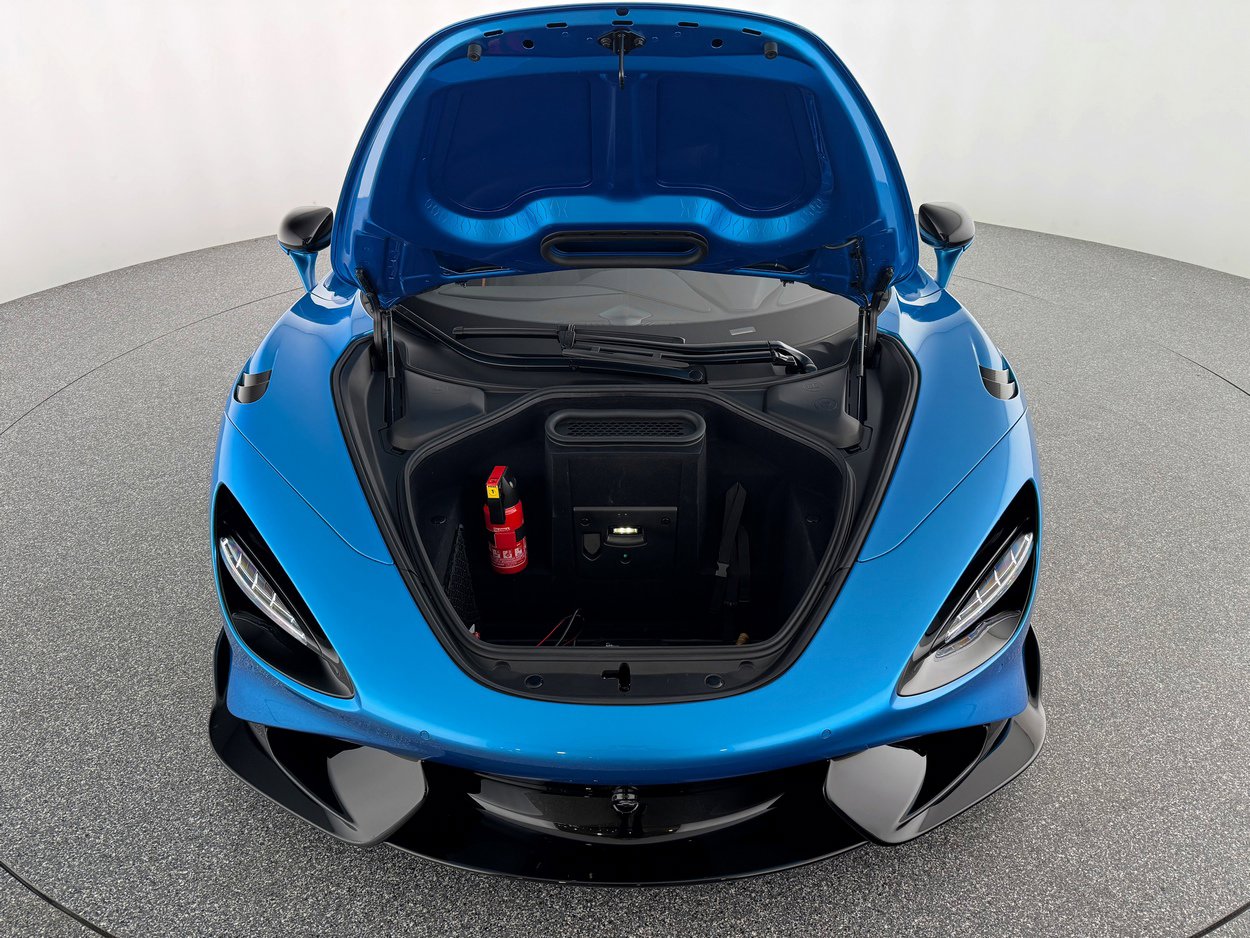 Used 2022 McLaren 765LT photo 35
