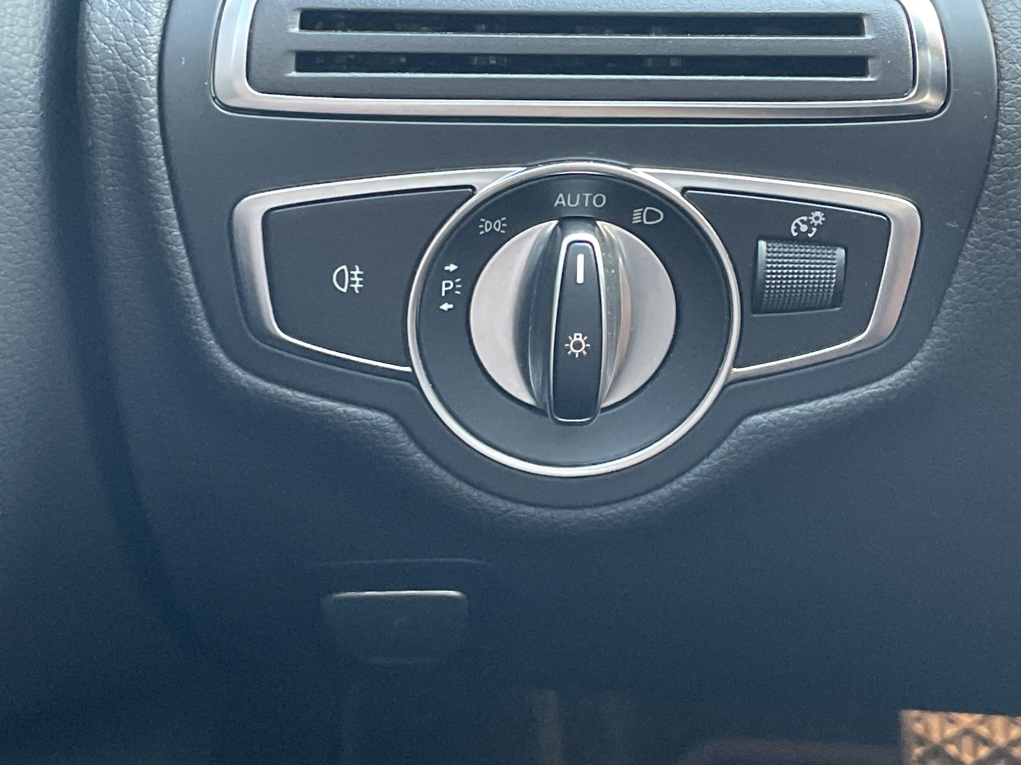 2021 Mercedes-Benz C 300 Sedan