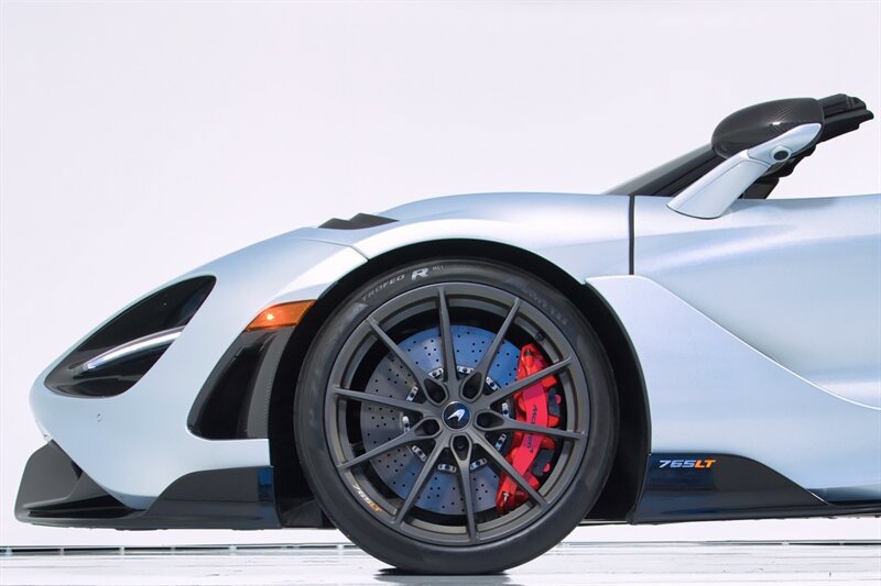 Used 2022 McLaren 765LT photo 7
