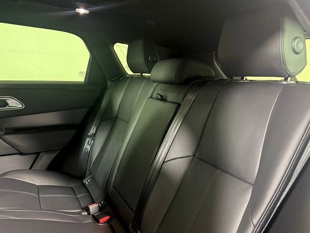 2026 Land Rover Range Rover Velar Dynamic SE