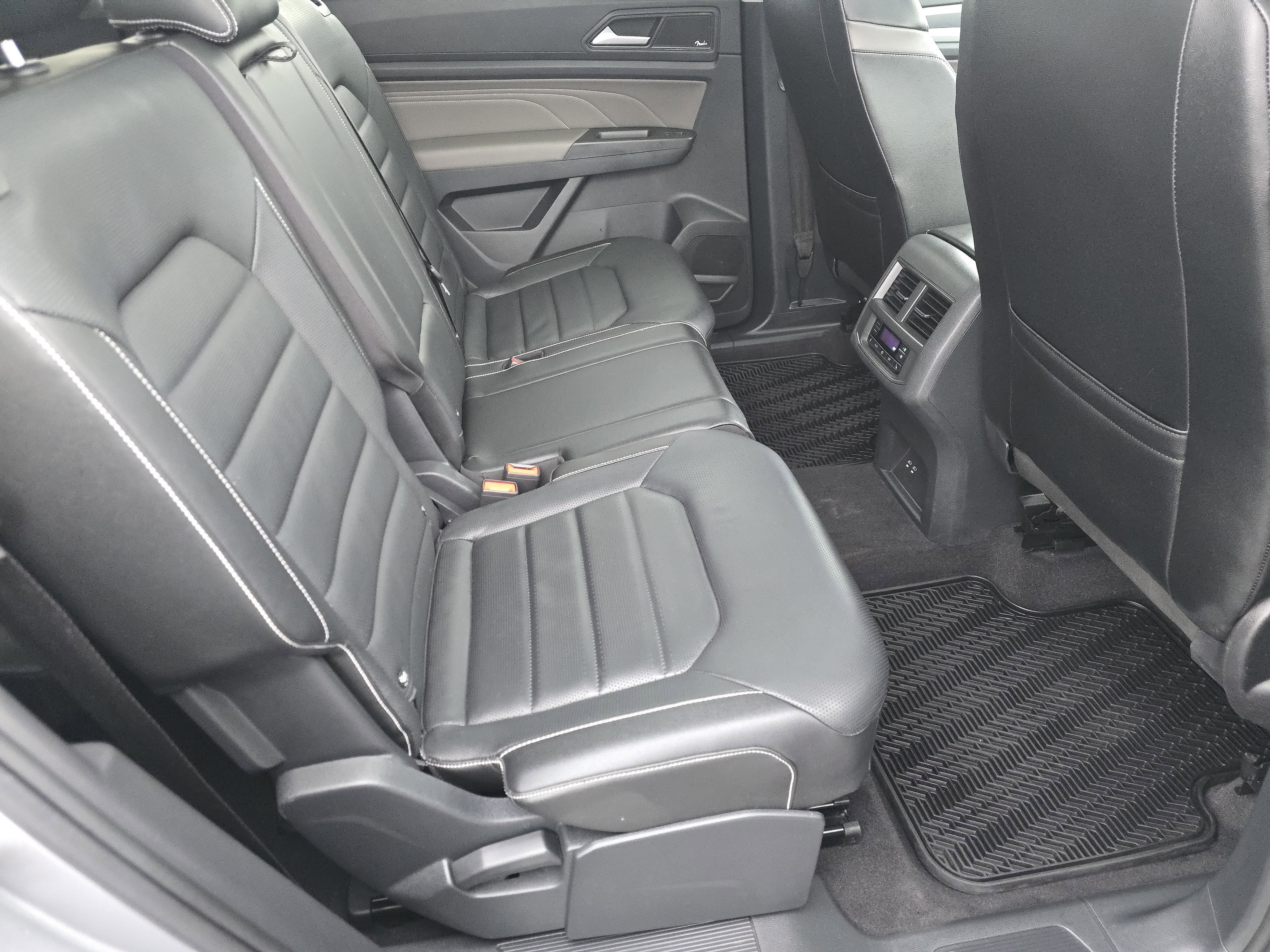 2023 Volkswagen Atlas SEL Premium