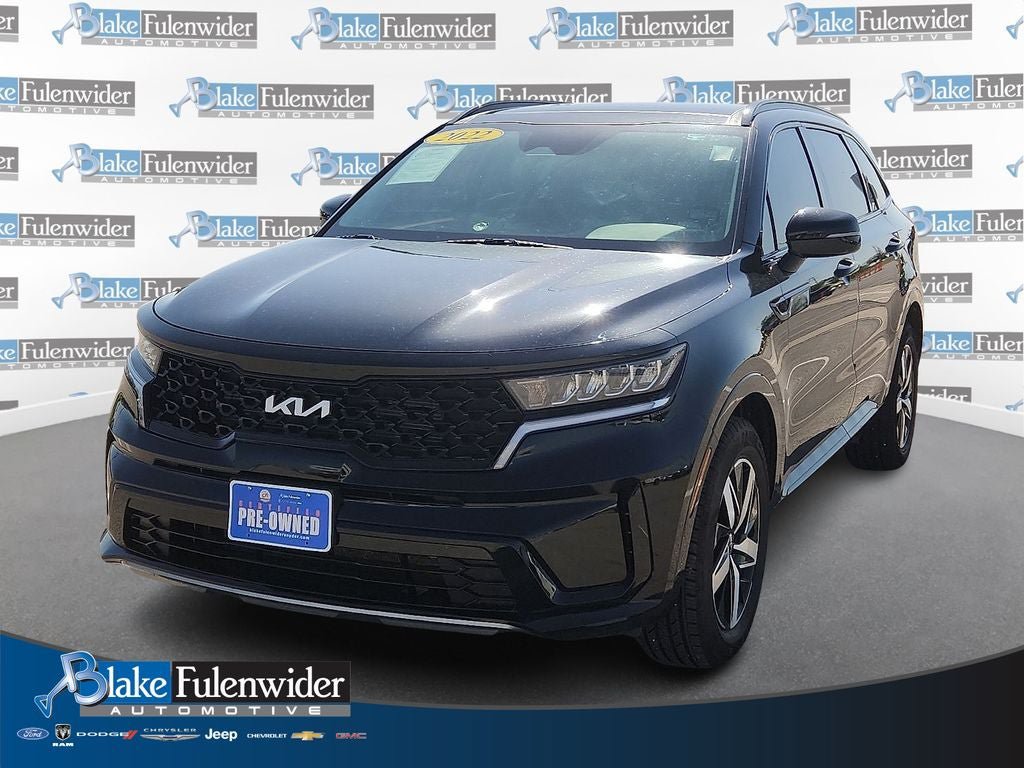 Used 2022 Kia Sorento S w/ Panoramic Sunroof Package
