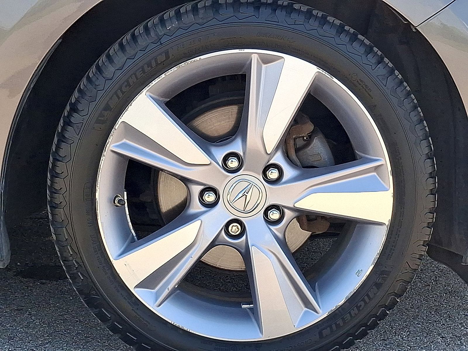 2013 Acura ILX w/ Technology Package