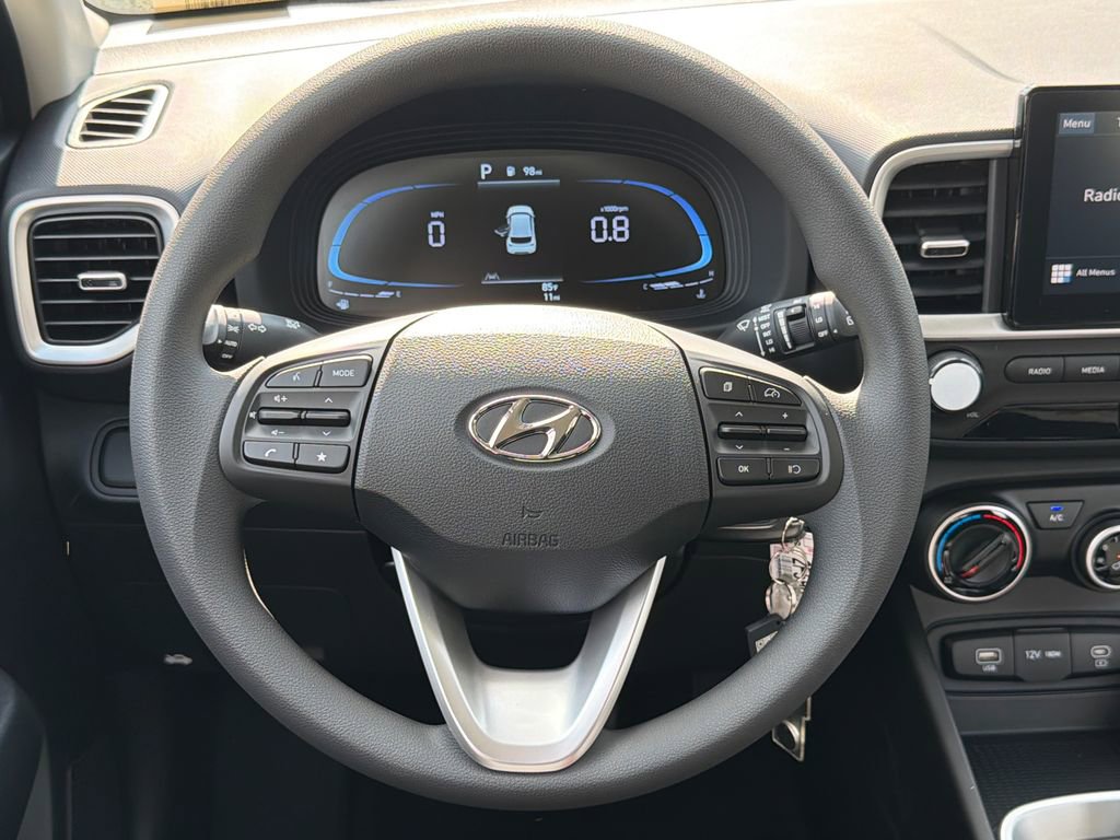 2026 Hyundai Venue SE