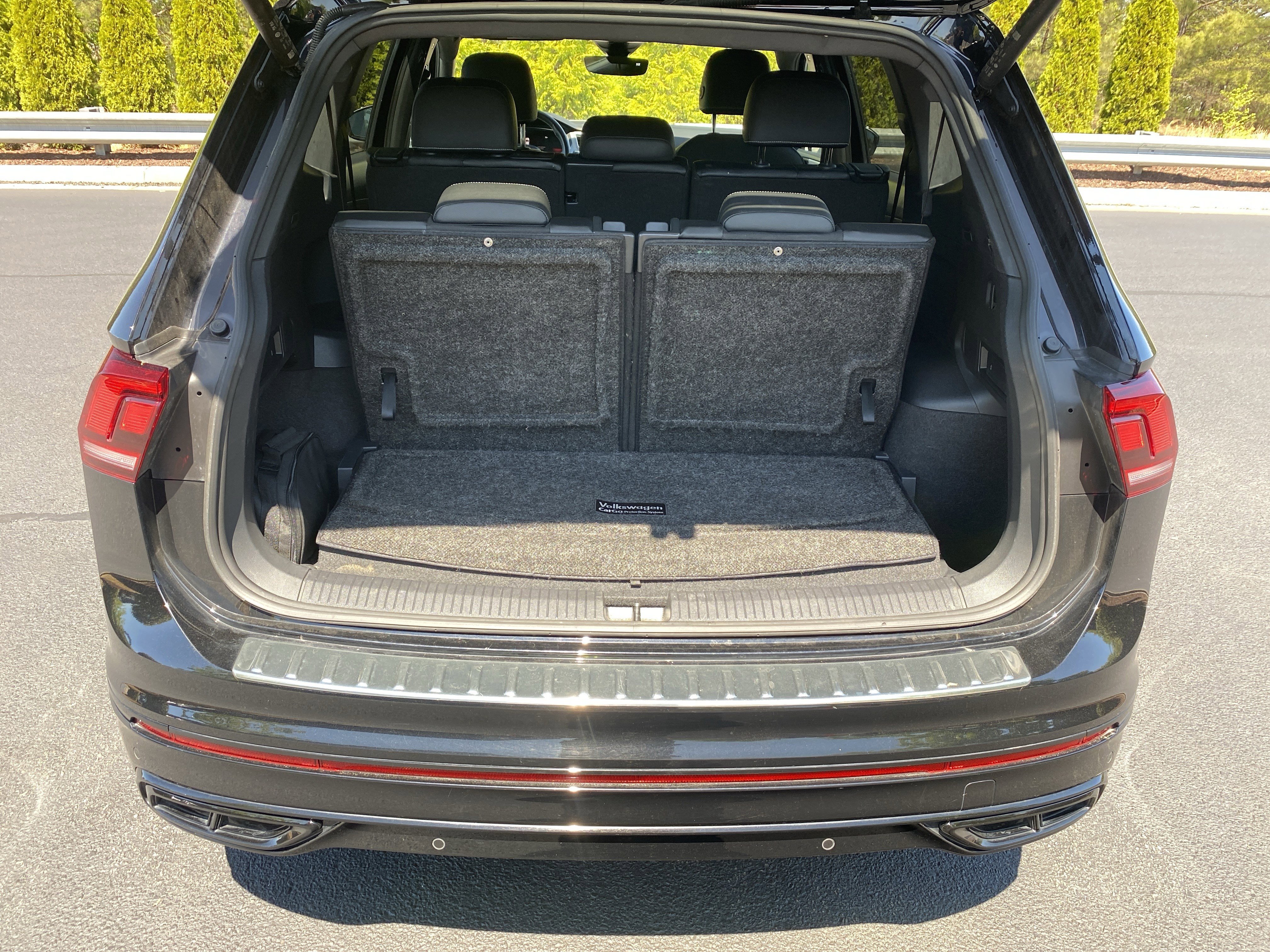 2023 Volkswagen Tiguan SE R-Line