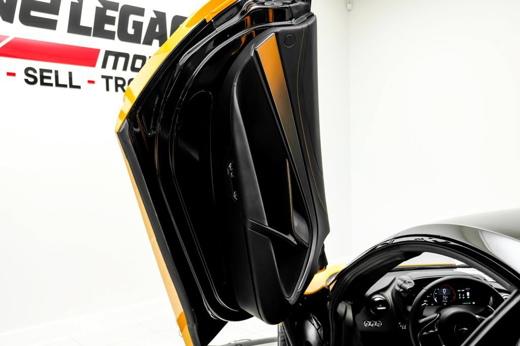 Used 2026 McLaren 750S Spider photo 46