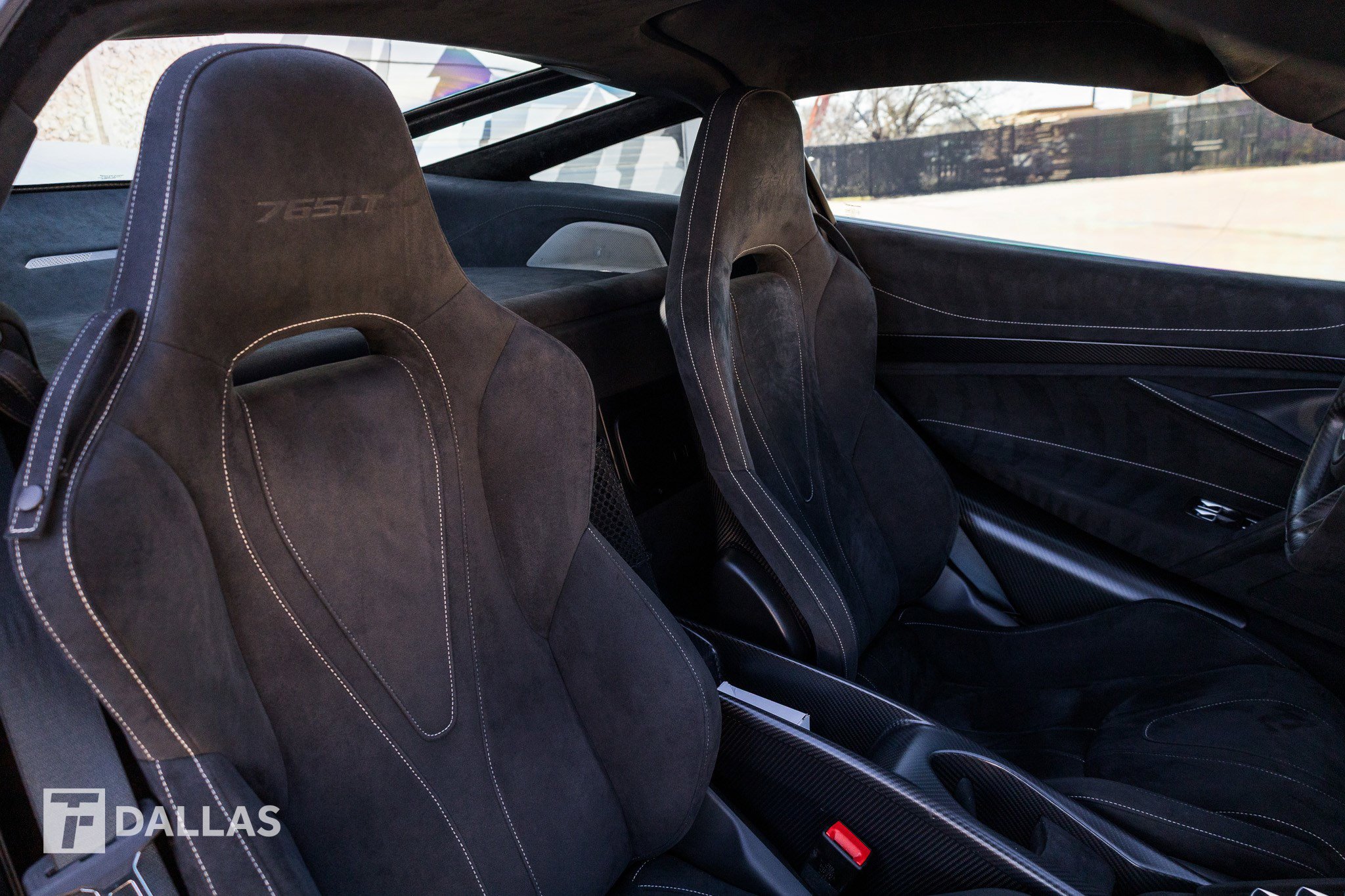 Used 2021 McLaren 765LT photo 40