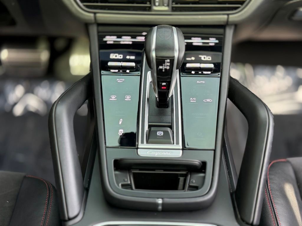 2023 Porsche Cayenne GTS