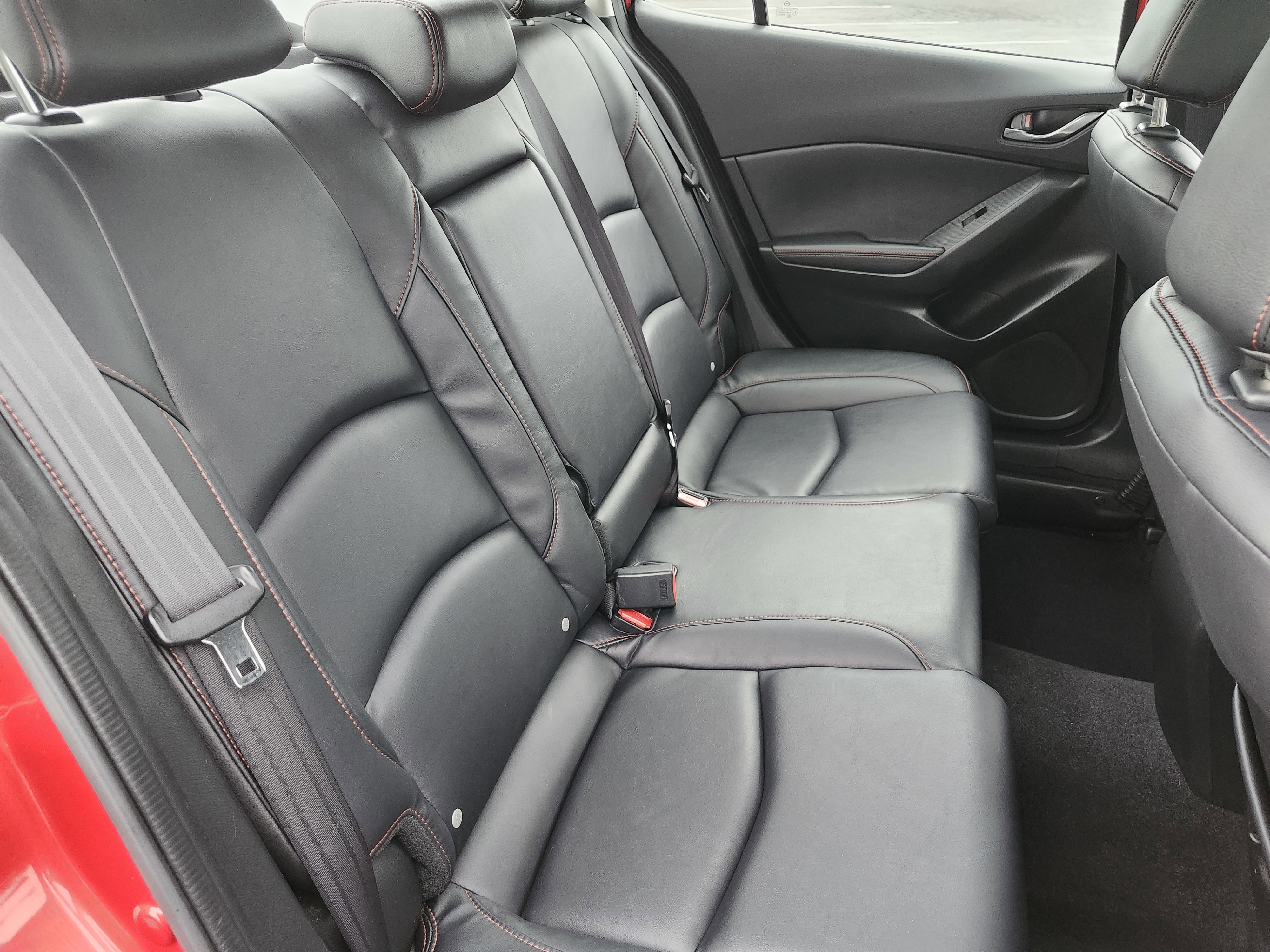 2014 MAZDA Mazda3 s Touring