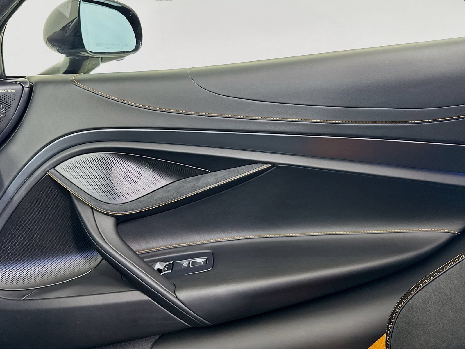 Used 2026 McLaren 750S Spider photo 15