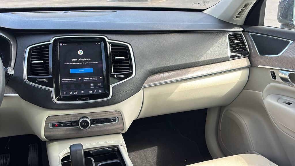 2023 Volvo Xc90 B6 Plus