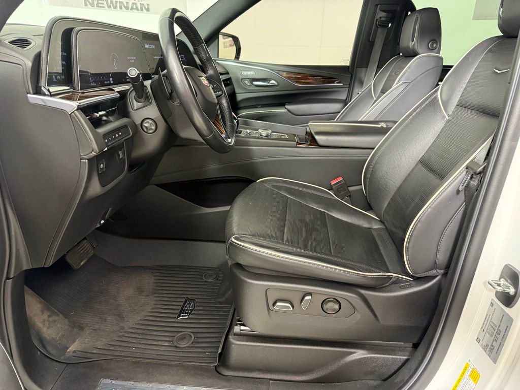 2022 Cadillac Escalade Premium Luxury