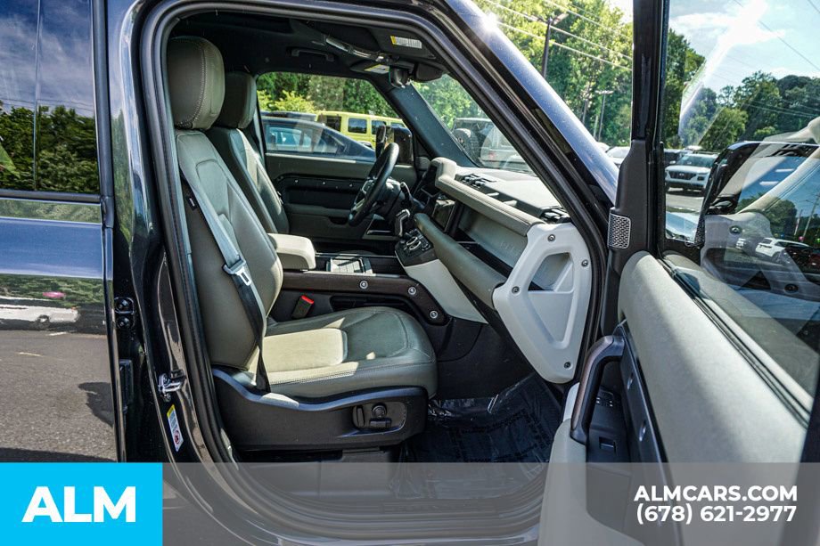 2023 Land Rover Defender 110 S