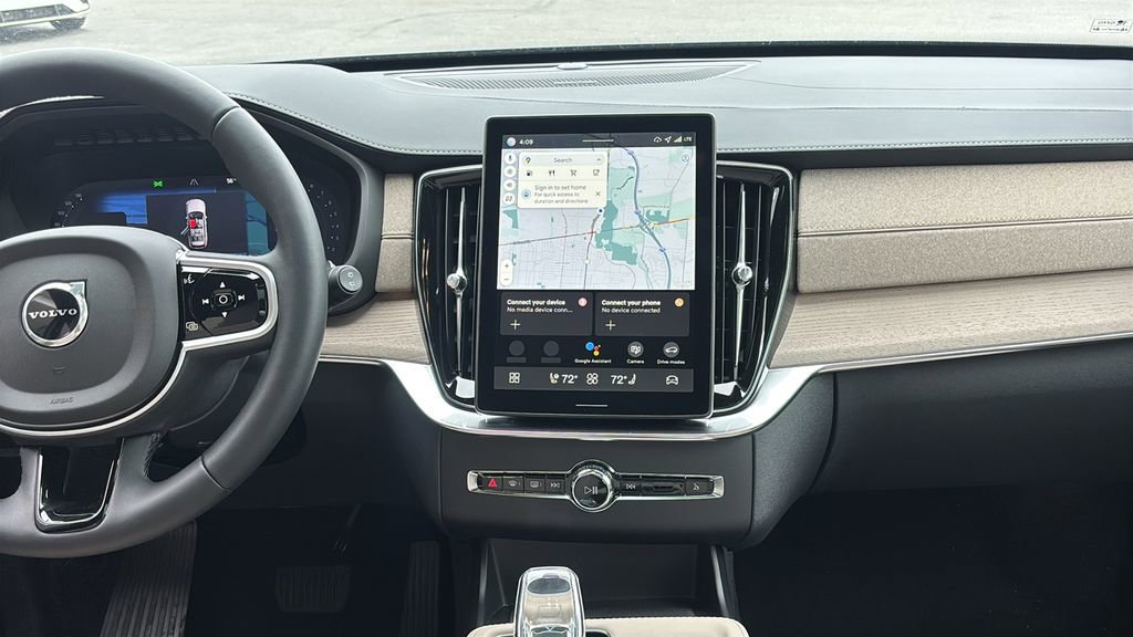 2026 Volvo Xc90 B6 Plus