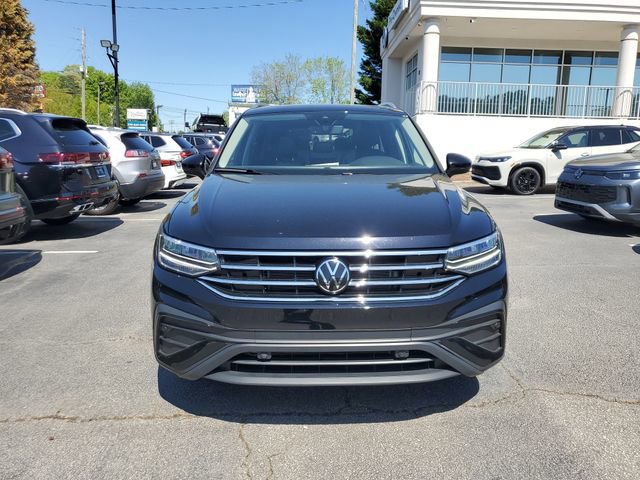 2024 Volkswagen Tiguan SE