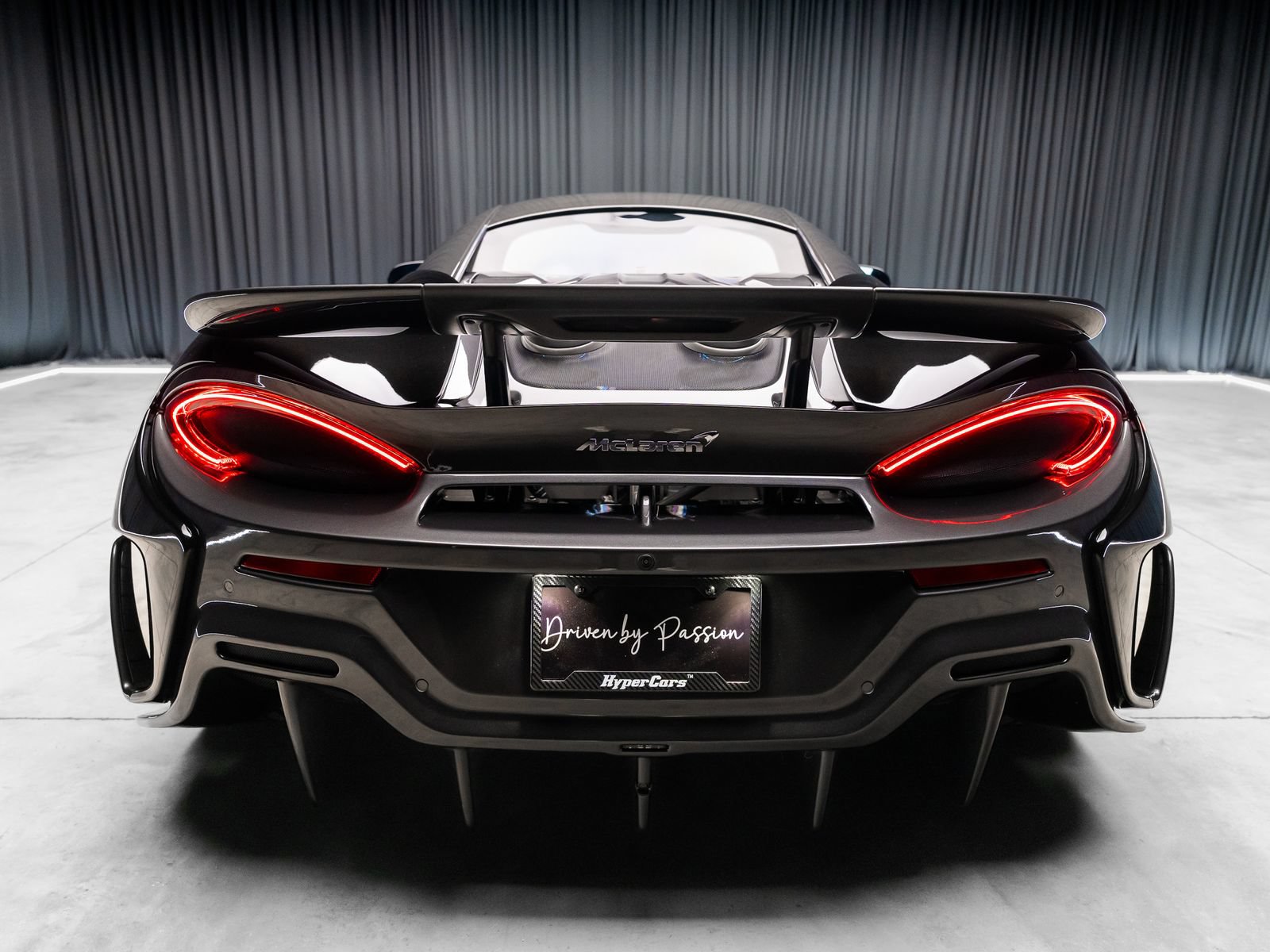 Used 2019 McLaren 600LT photo 16
