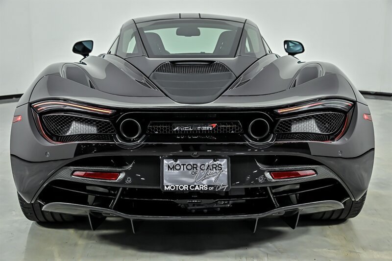 Used 2018 McLaren 720S photo 11