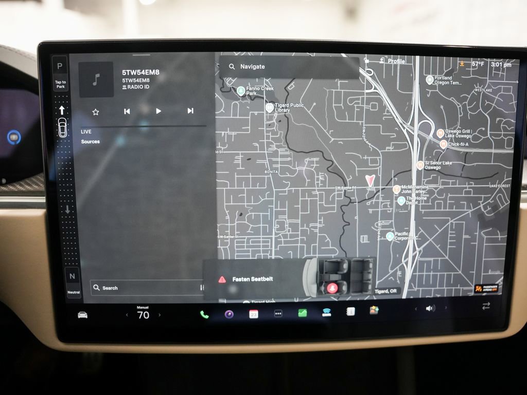 2021 Tesla Model S Plaid