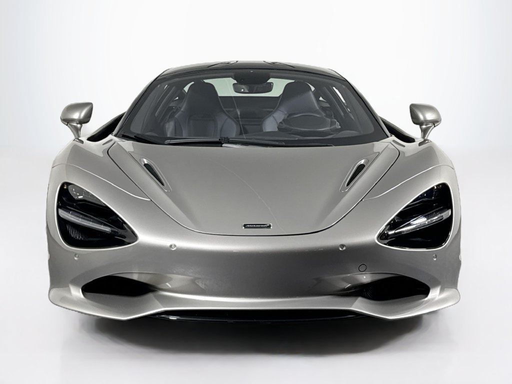 Used 2025 McLaren 750S photo 8