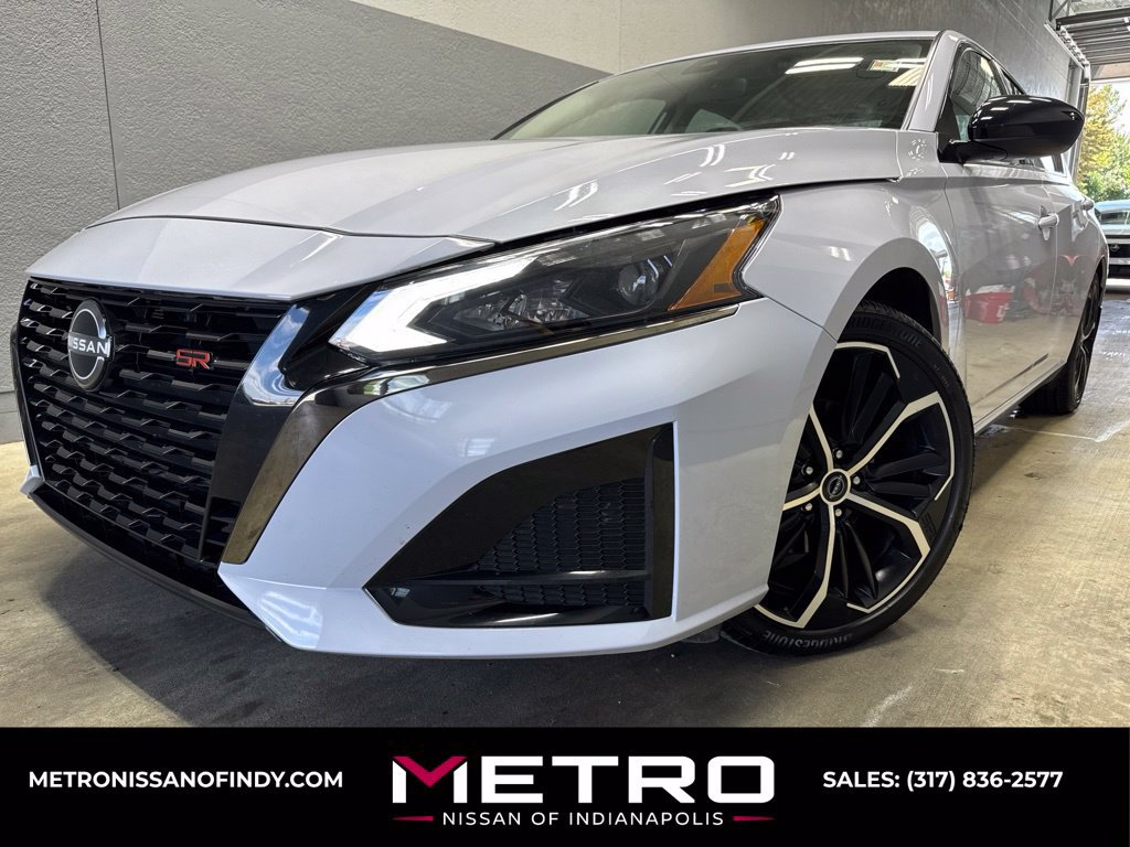 Used 2024 Nissan Altima 2.5 SR