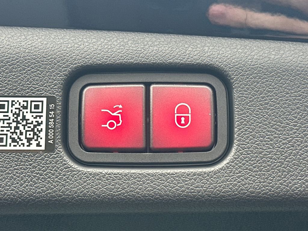 2026 Mercedes-Benz E 450 4MATIC Sedan