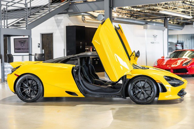 Used 2021 McLaren 720S Performance photo 8