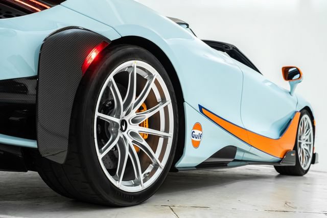 Used 2022 McLaren 765LT photo 23