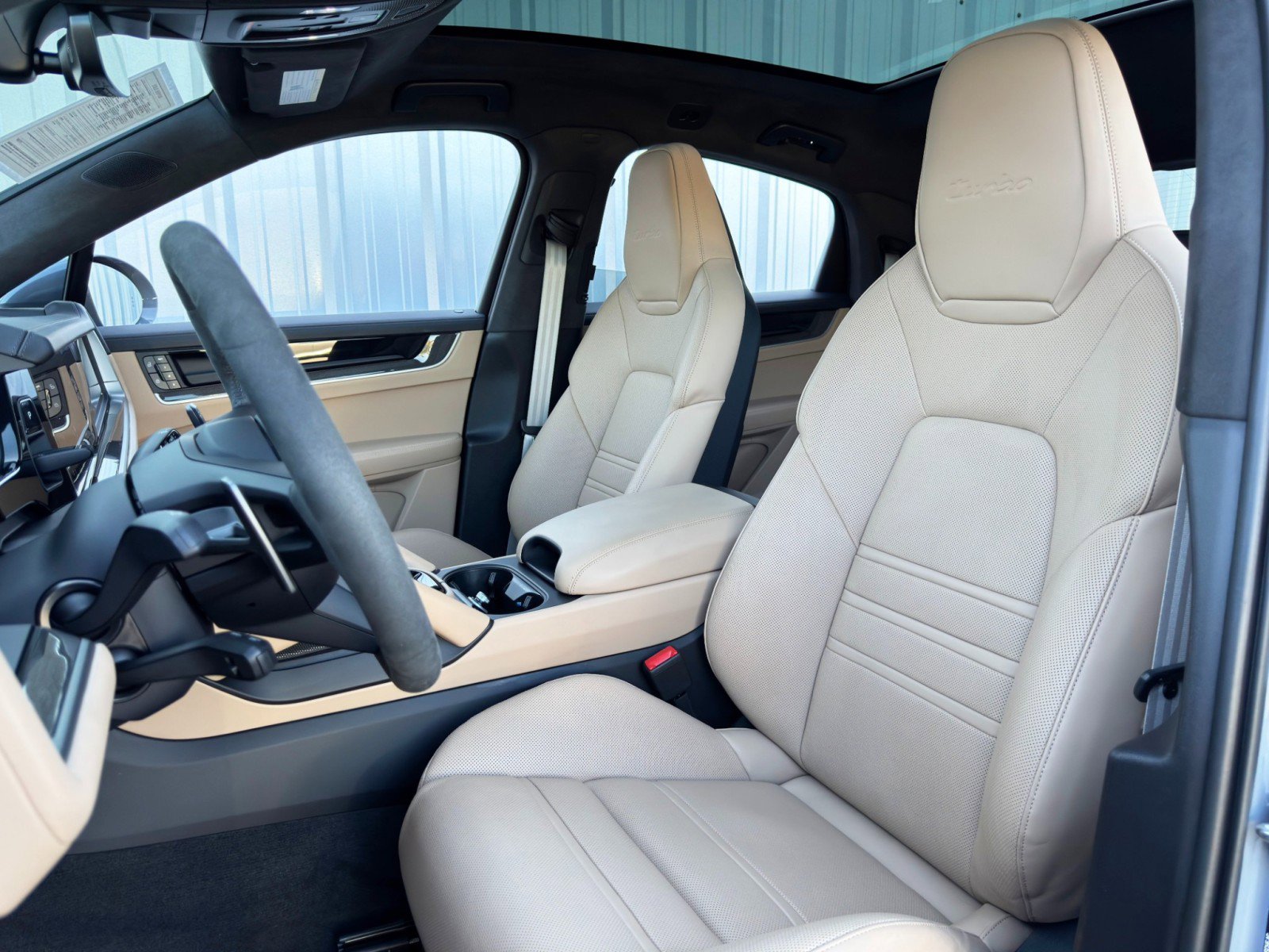 2024 Porsche Cayenne Turbo