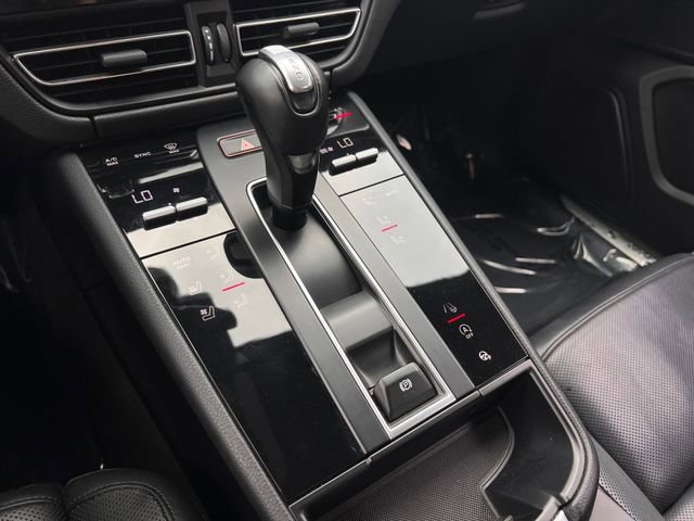 2023 Porsche Macan S