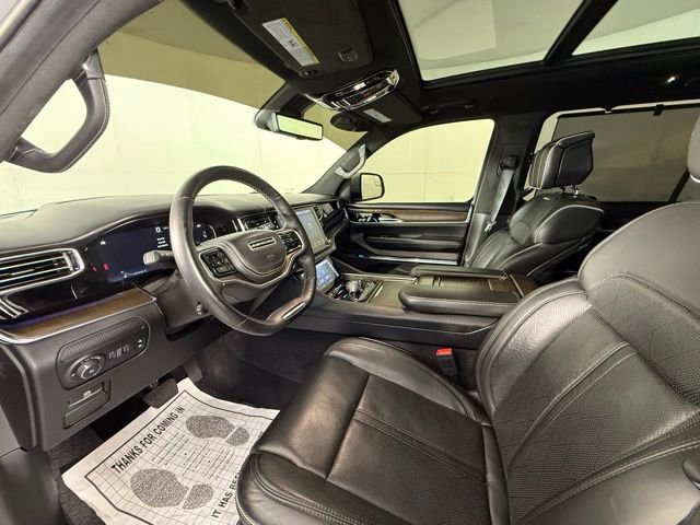 2022 Jeep Grand Wagoneer Series II