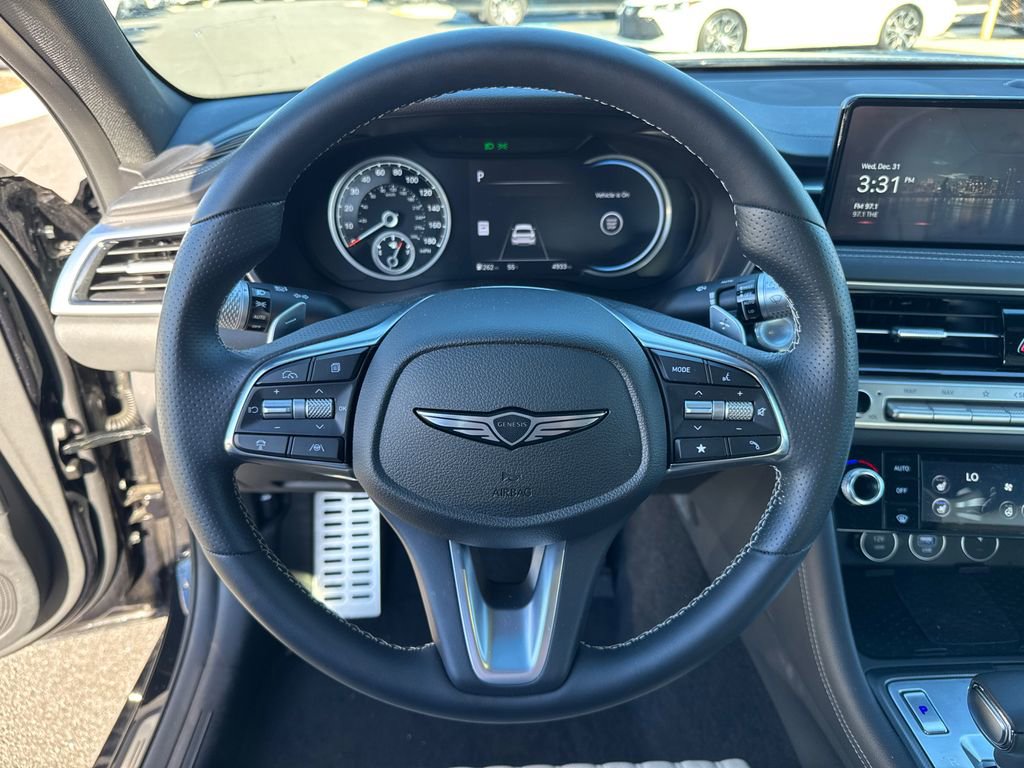 2025 Genesis G70 2.5T