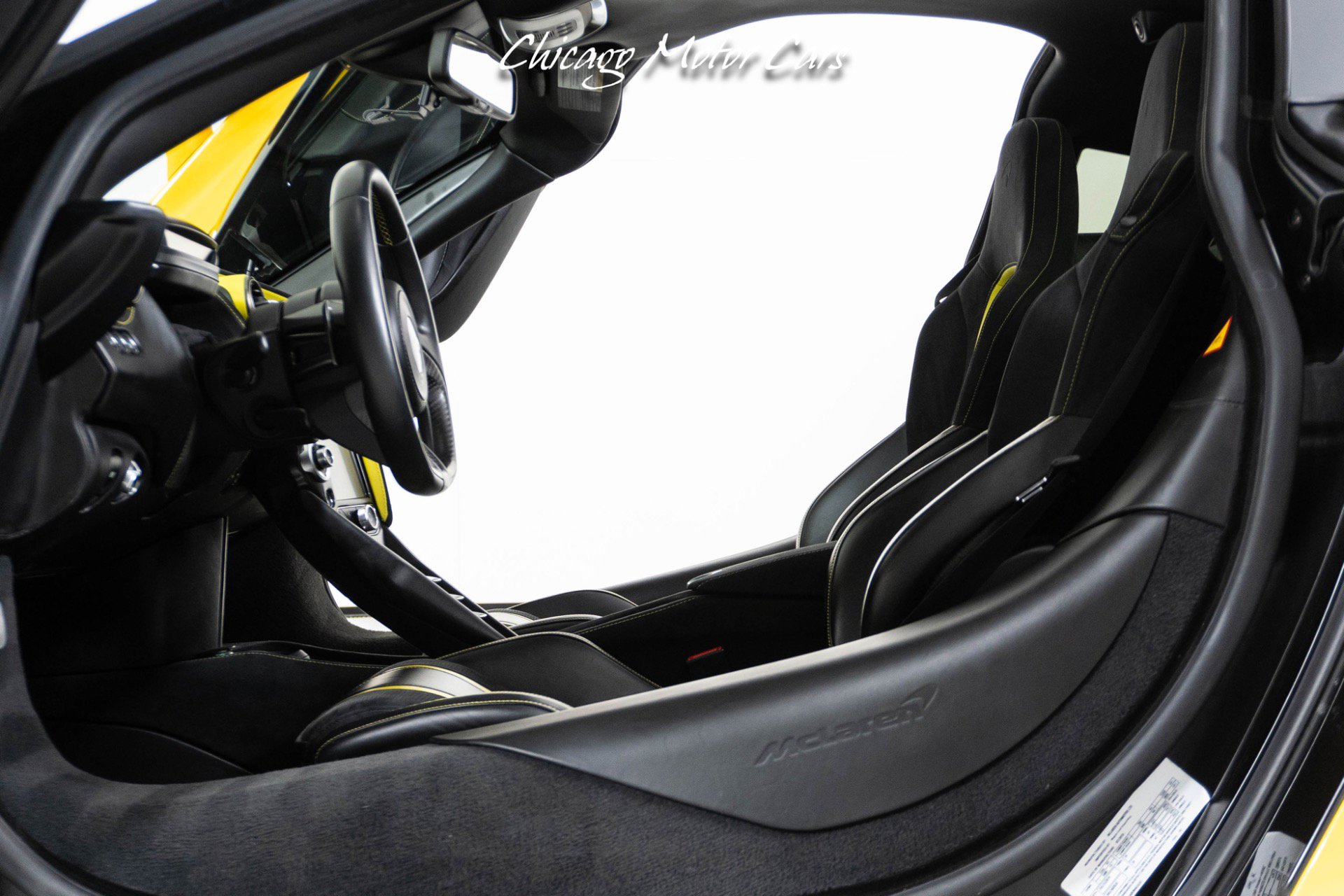 Used 2019 McLaren 720S photo 11