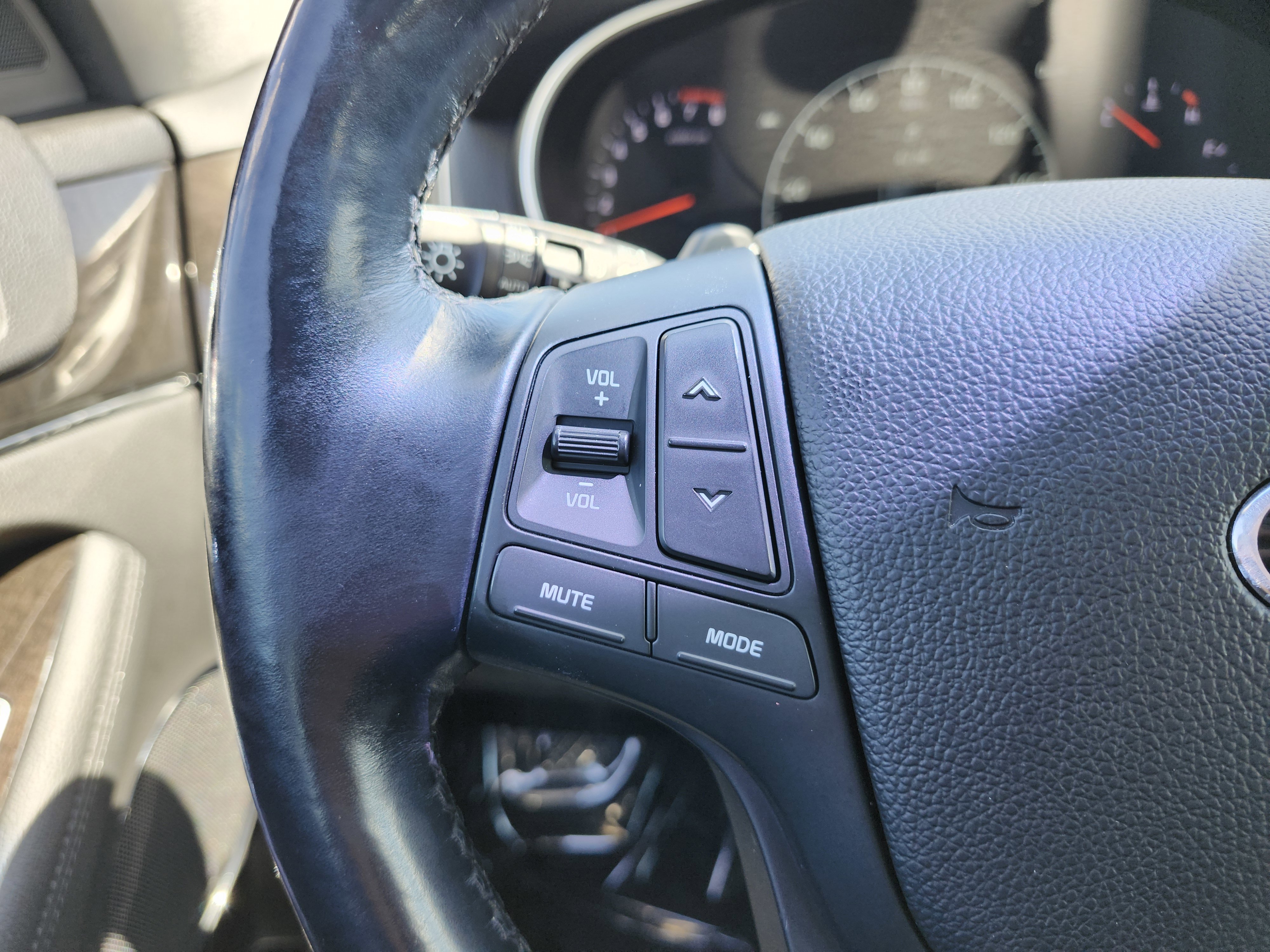 2015 Kia Cadenza Limited