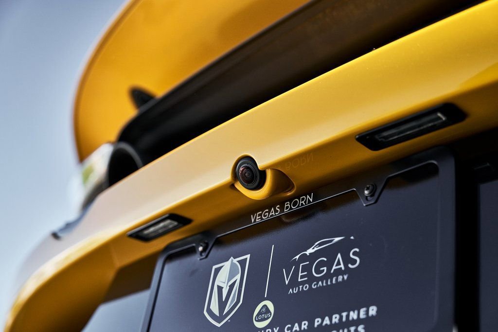 Used 2019 McLaren 720S photo 17