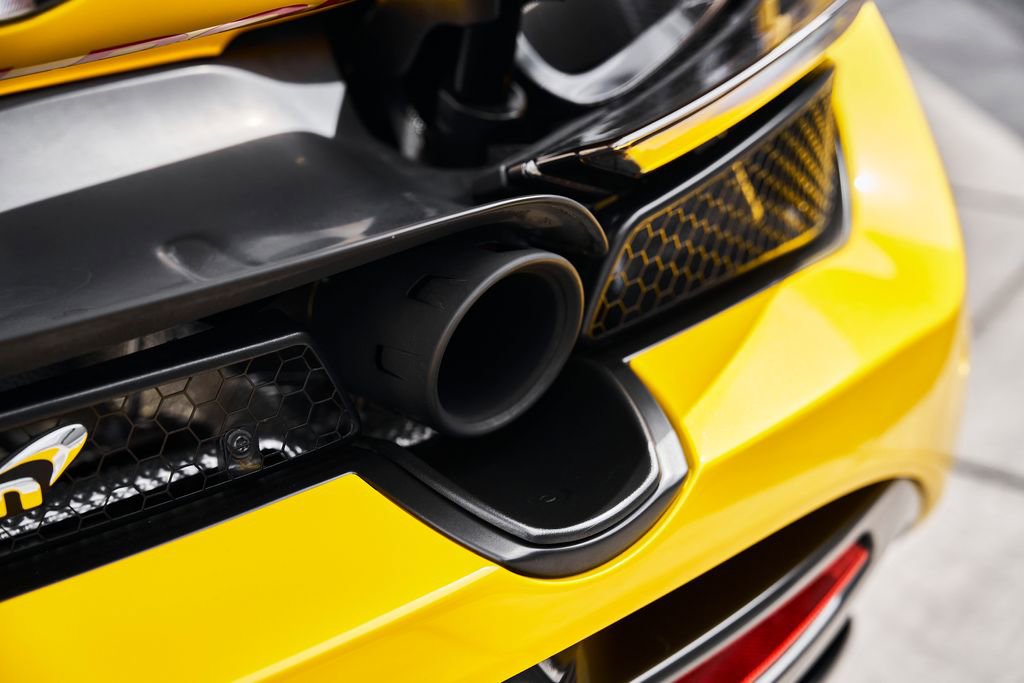 Used 2021 McLaren 720S Luxury photo 14