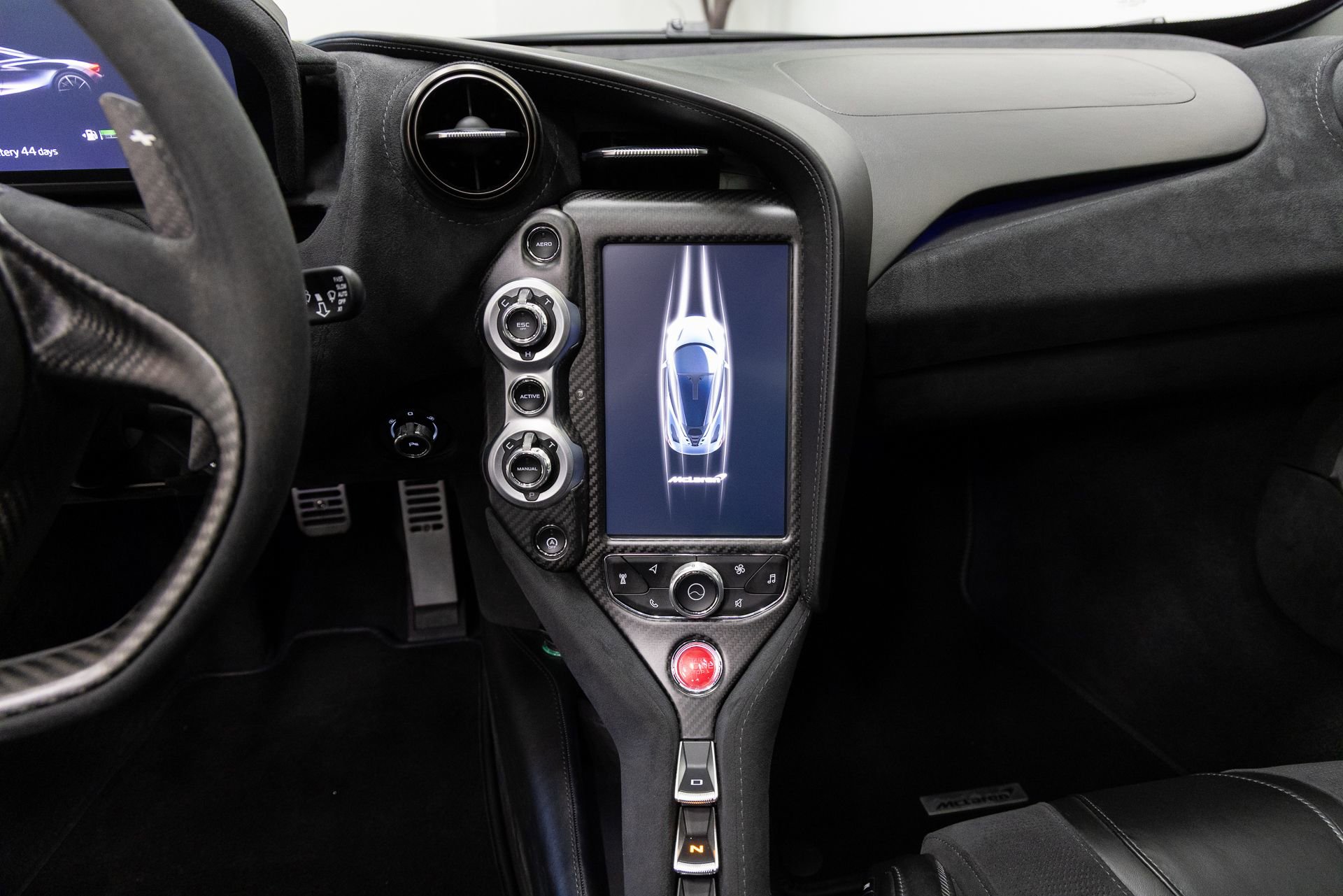 Used 2018 McLaren 720S Performance photo 15