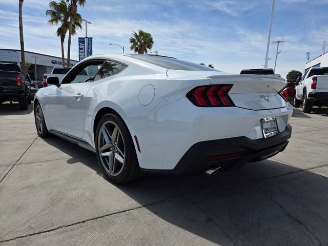 2025 Ford Mustang Premium