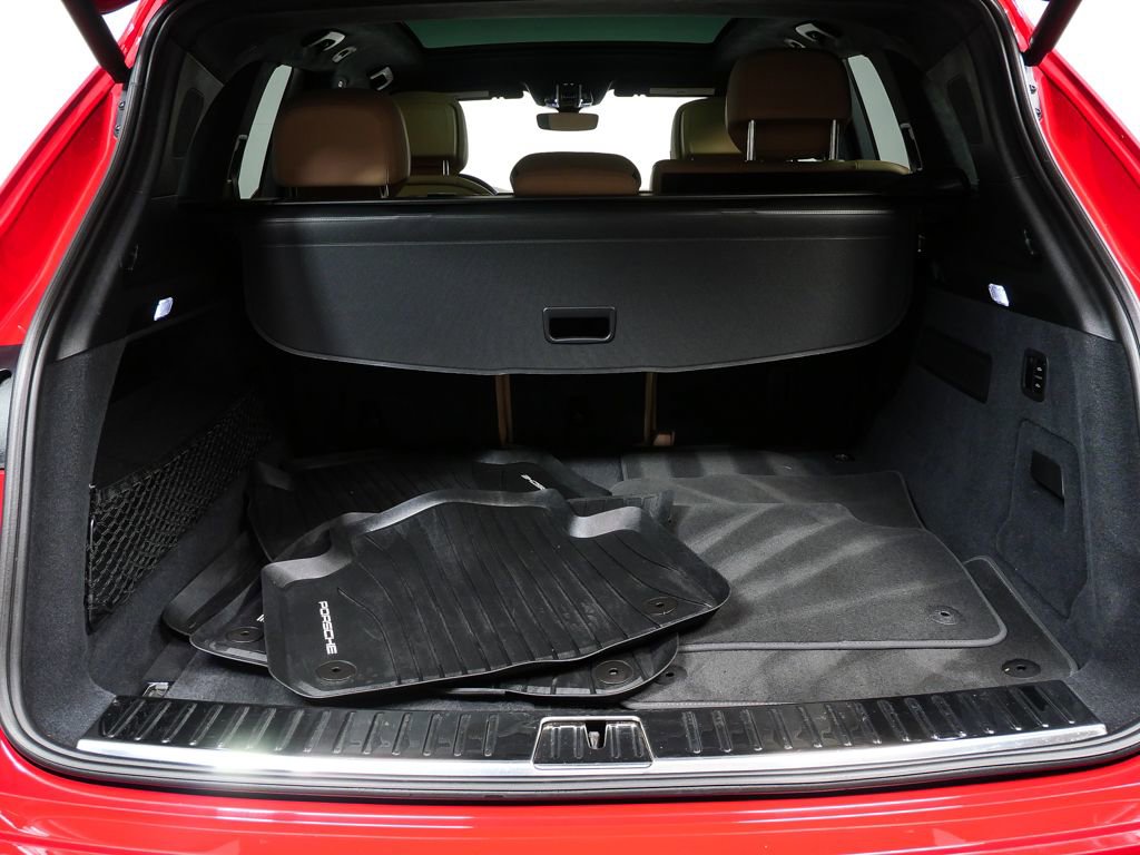 2023 Porsche Cayenne Turbo