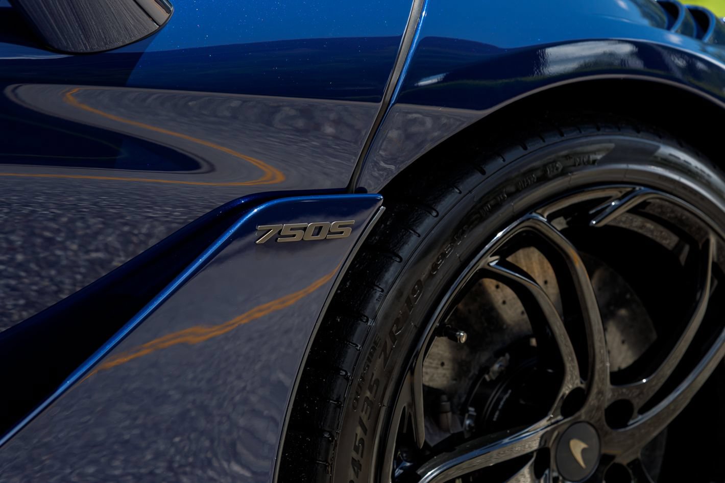 Used 2025 McLaren 750S photo 18
