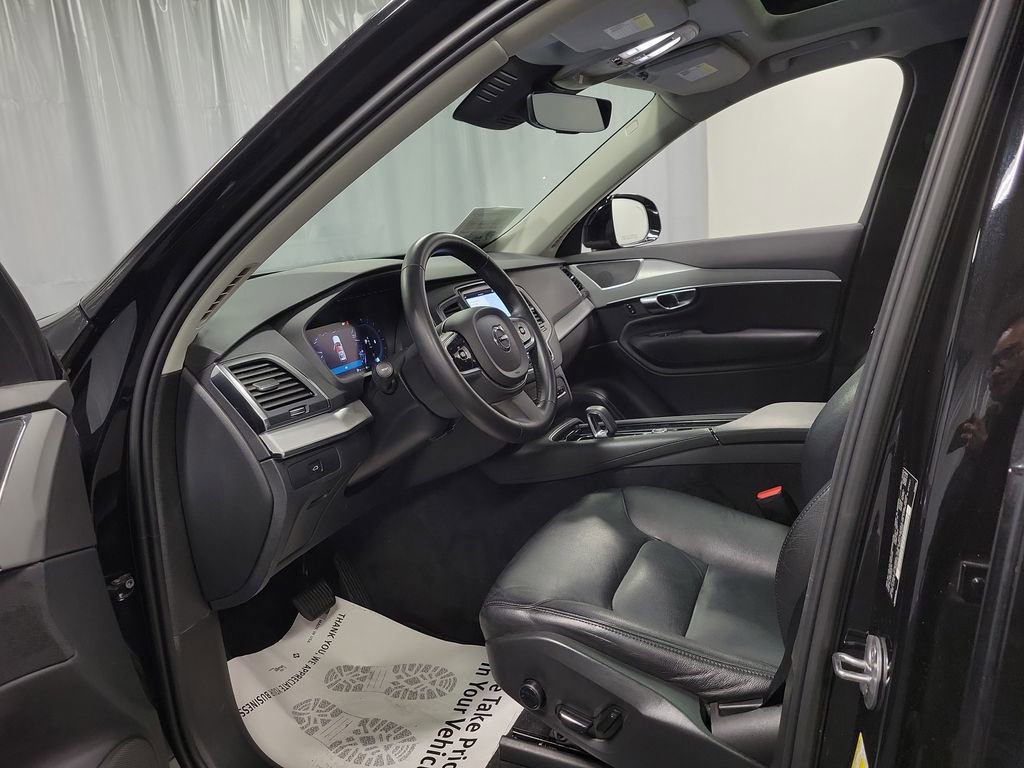 2023 Volvo Xc90 B5 Core