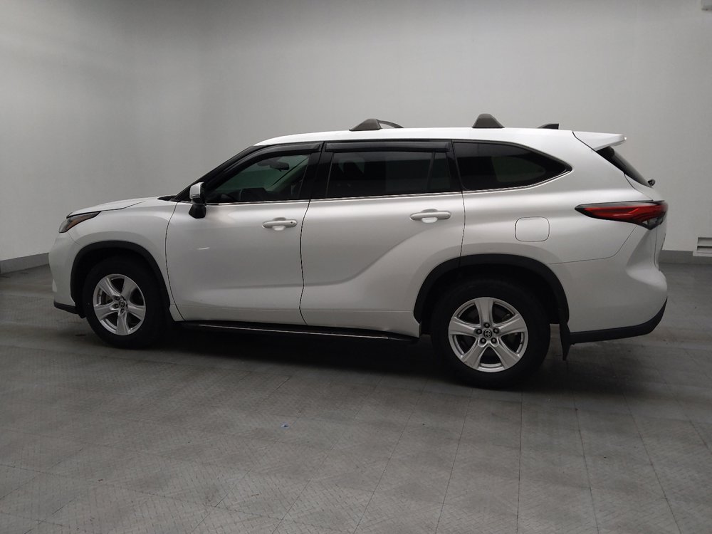 2022 Toyota Highlander LE