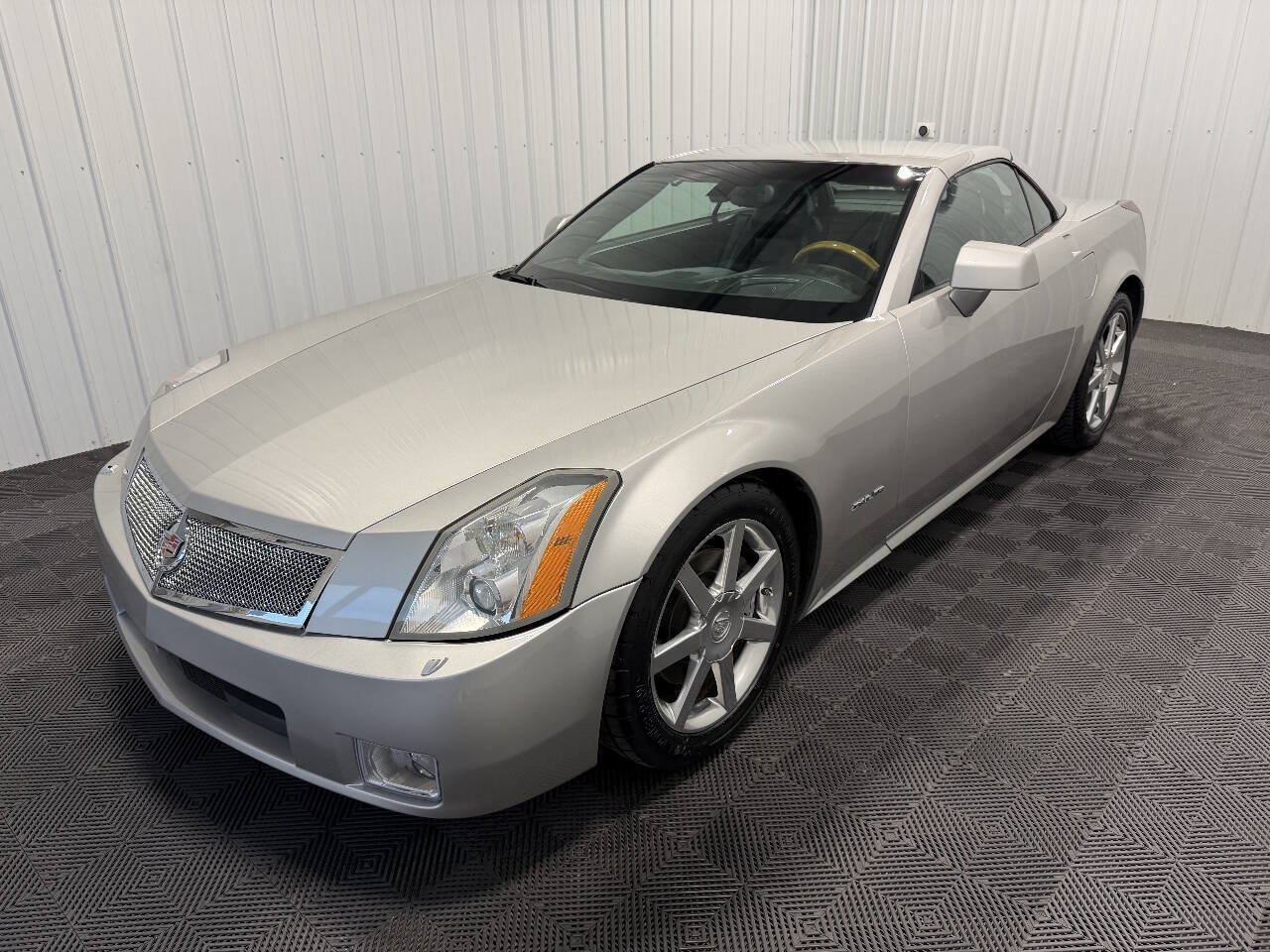 Used 2004 Cadillac XLR