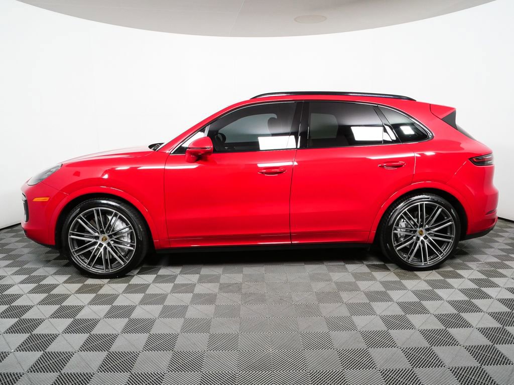 2023 Porsche Cayenne Turbo