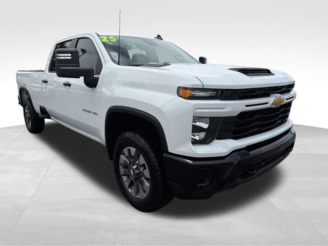 Used 2025 Chevrolet Silverado 2500 Custom