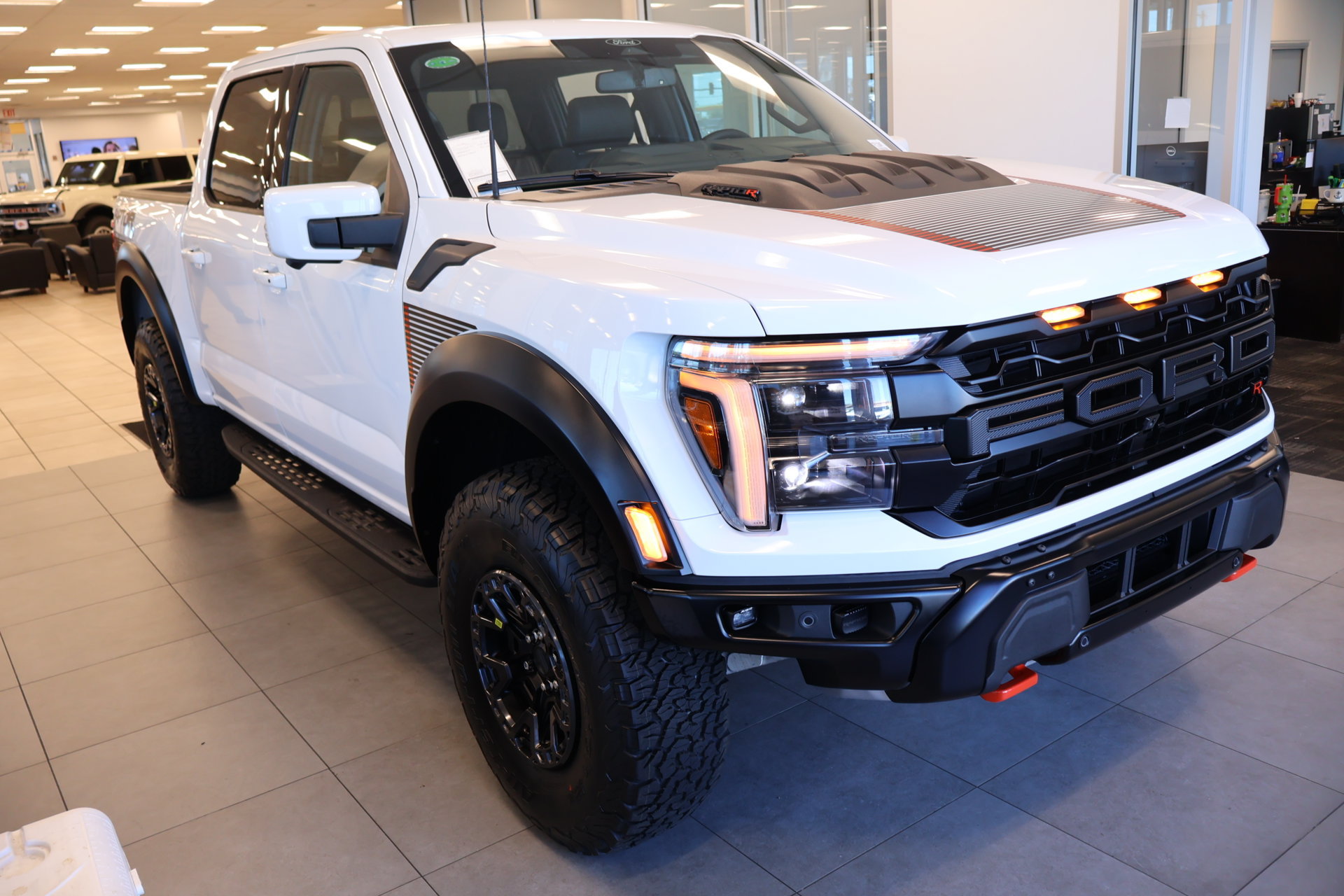 New 2026 Ford F150 Raptor w/ Equipment Group 803A Raptor R